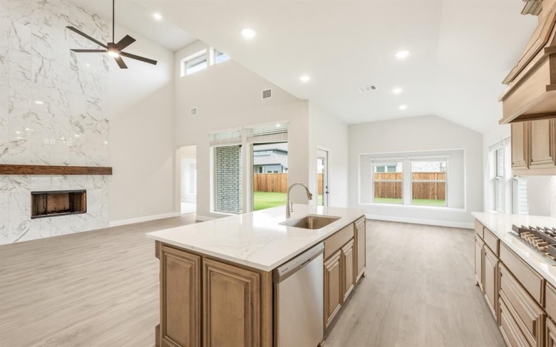 13173 Zion Drive, Providence Village, TX 76227, 4 Bedrooms Bedrooms, ,3 BathroomsBathrooms,Residential,For Sale,13173 Zion Drive,20852552