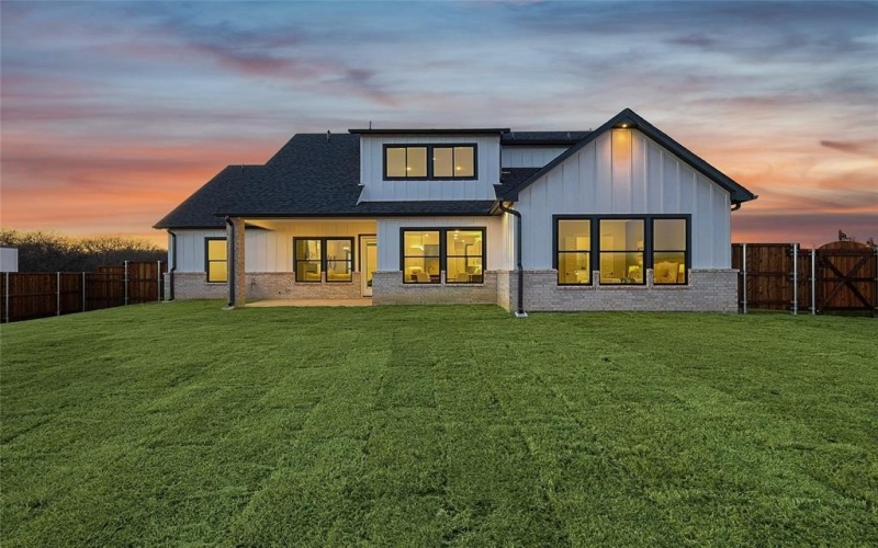 2710 Stonecrest Street, Sherman, TX 75092, 4 Bedrooms Bedrooms, ,3 BathroomsBathrooms,Residential,For Sale,2710 Stonecrest Street,20852733