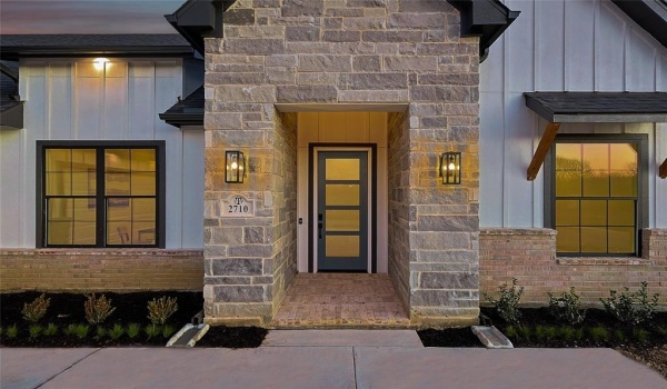 2710 Stonecrest Street, Sherman, TX 75092, 4 Bedrooms Bedrooms, ,3 BathroomsBathrooms,Residential,For Sale,2710 Stonecrest Street,20852733