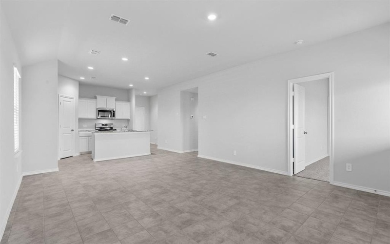 857 CEDARBROOK Drive, Fort Worth, TX 76131, 4 Habitaciones Habitaciones , ,2 BañosBaños,Residential,En Venta,857 CEDARBROOK Drive,20852823
