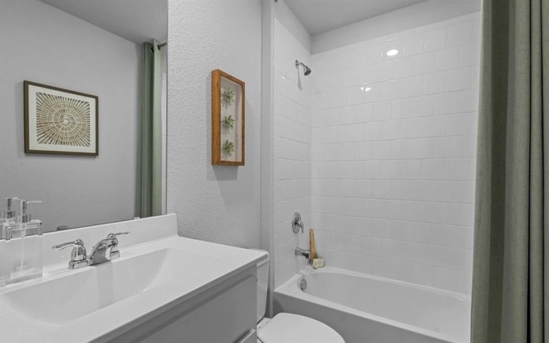 852 CEDARBROOK Drive, Fort Worth, TX 76131, 4 Bedrooms Bedrooms, ,2 BathroomsBathrooms,Residential,For Sale,852 CEDARBROOK Drive,20852847