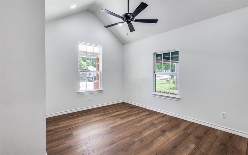 2904 8th Avenue, Fort Worth, TX 76110, 4 Habitaciones Habitaciones , ,2 BañosBaños,Residential Lease,En Alquiler,2904 8th Avenue,20852854