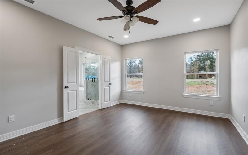 17943 W Lakeview, Arp, TX 75789, 4 Habitaciones Habitaciones , ,2 BañosBaños,Residential,En Venta,17943 W Lakeview,20850752