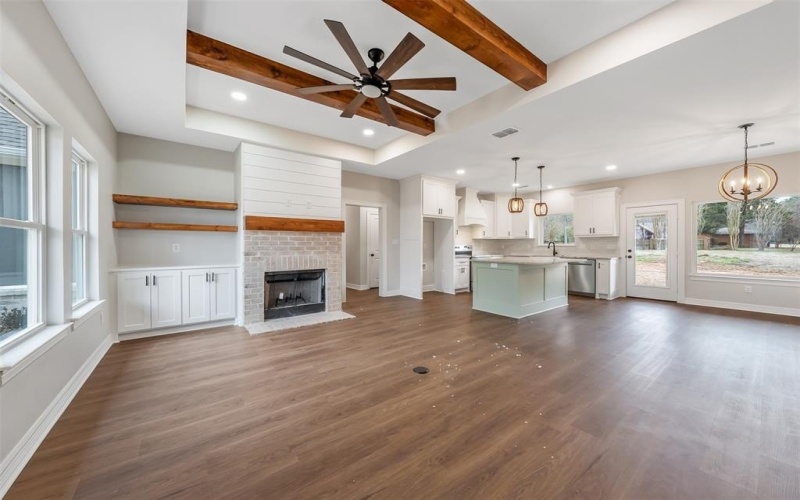 17943 W Lakeview, Arp, TX 75789, 4 Habitaciones Habitaciones , ,2 BañosBaños,Residential,En Venta,17943 W Lakeview,20850752