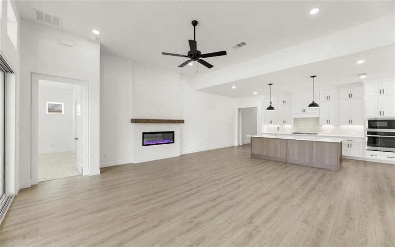 7216 Oak Knoll Place, McKinney, TX 75071, 4 Bedrooms Bedrooms, ,3 BathroomsBathrooms,Residential,For Sale,7216 Oak Knoll Place,20853290