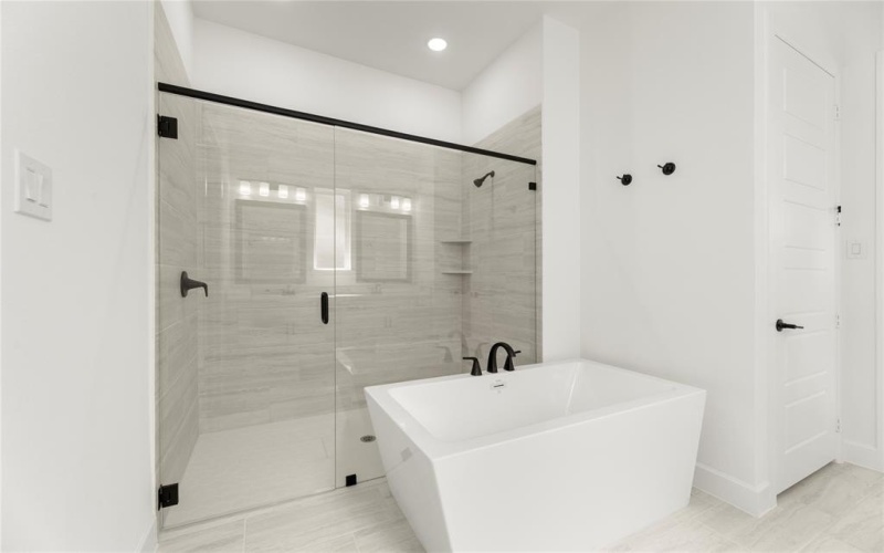 7216 Oak Knoll Place, McKinney, TX 75071, 4 Bedrooms Bedrooms, ,3 BathroomsBathrooms,Residential,For Sale,7216 Oak Knoll Place,20853290