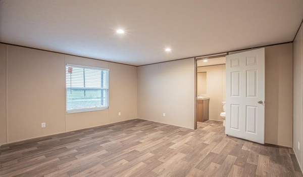 1206 Hayes Road, Sherman, TX 75090, 3 Bedrooms Bedrooms, ,2 BathroomsBathrooms,Residential,For Sale,1206 Hayes Road,20850803