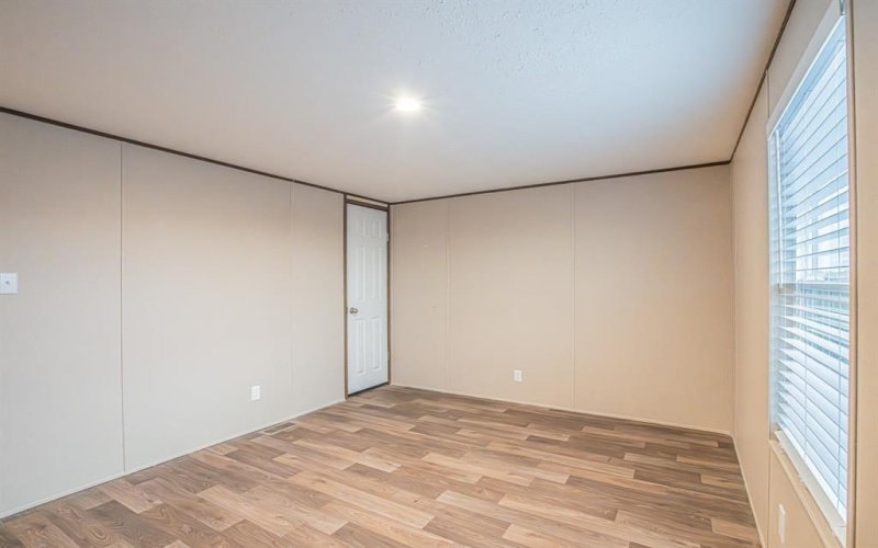 1206 Hayes Road, Sherman, TX 75090, 3 Bedrooms Bedrooms, ,2 BathroomsBathrooms,Residential,For Sale,1206 Hayes Road,20850803