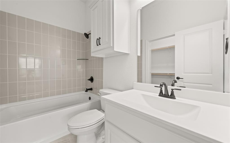 108 Howling, Godley, TX 76044, 4 Habitaciones Habitaciones , ,3 BañosBaños,Residential,En Venta,108 Howling,20853358