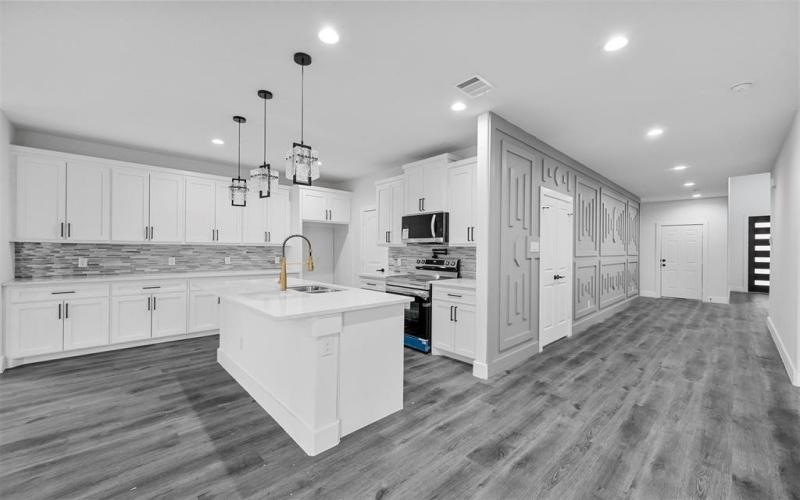 3051 Michigan Avenue, Dallas, TX 75216, 4 Bedrooms Bedrooms, ,2 BathroomsBathrooms,Residential,For Sale,3051 Michigan Avenue,20853363