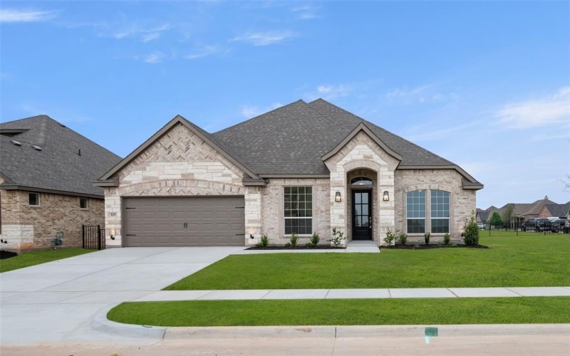 325 Bowrider Lane, Granbury, TX 76049, 4 Habitaciones Habitaciones , ,2 BañosBaños,Residential,En Venta,325 Bowrider Lane,20853396