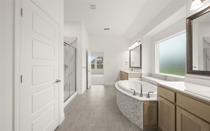 325 Bowrider Lane, Granbury, TX 76049, 4 Habitaciones Habitaciones , ,2 BañosBaños,Residential,En Venta,325 Bowrider Lane,20853396