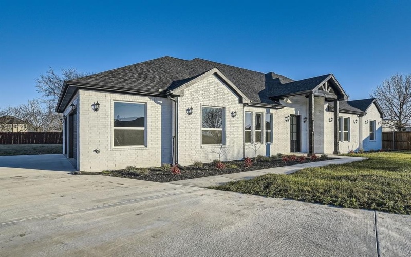 12508 Hopke Court, Fort Worth, TX 76126, 4 Bedrooms Bedrooms, ,3 BathroomsBathrooms,Residential,For Sale,12508 Hopke Court,20853419