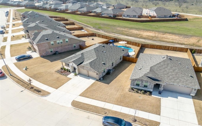 1916 Winding Creek Way, Denton, TX 76208, 3 Bedrooms Bedrooms, ,2 BathroomsBathrooms,Residential,For Sale,1916 Winding Creek Way,20853600