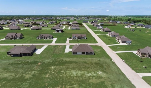 3101 White Oak Road, Oak Ridge, TX 75161, 4 Habitaciones Habitaciones , ,3 BañosBaños,Residential,En Venta,3101 White Oak Road,20853629