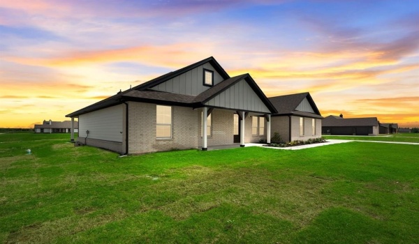 3101 White Oak Road, Oak Ridge, TX 75161, 4 Habitaciones Habitaciones , ,3 BañosBaños,Residential,En Venta,3101 White Oak Road,20853629