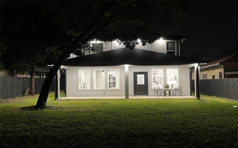 1122 S Montclair Avenue, Dallas, TX 75208, 5 Bedrooms Bedrooms, ,3 BathroomsBathrooms,Residential,For Sale,1122 S Montclair Avenue,20850620