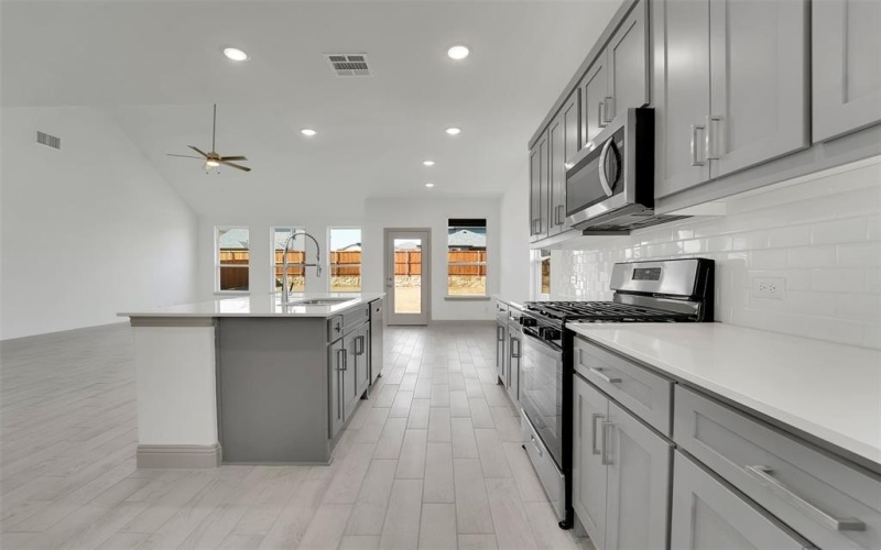 3110 Giovanni Point, Princeton, TX 75407, 4 Bedrooms Bedrooms, ,2 BathroomsBathrooms,Residential Lease,For Rent,3110 Giovanni Point,20851362
