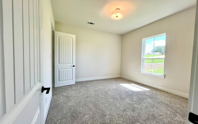1045 Woodland Road, Weatherford, TX 76088, 5 Bedrooms Bedrooms, ,3 BathroomsBathrooms,Residential,For Sale,1045 Woodland Road,20851410