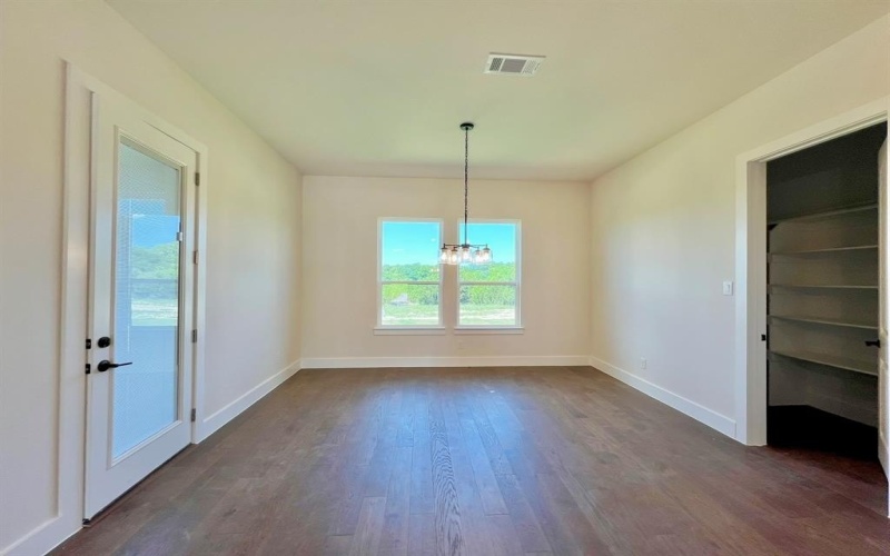 1045 Woodland Road, Weatherford, TX 76088, 5 Bedrooms Bedrooms, ,3 BathroomsBathrooms,Residential,For Sale,1045 Woodland Road,20851410