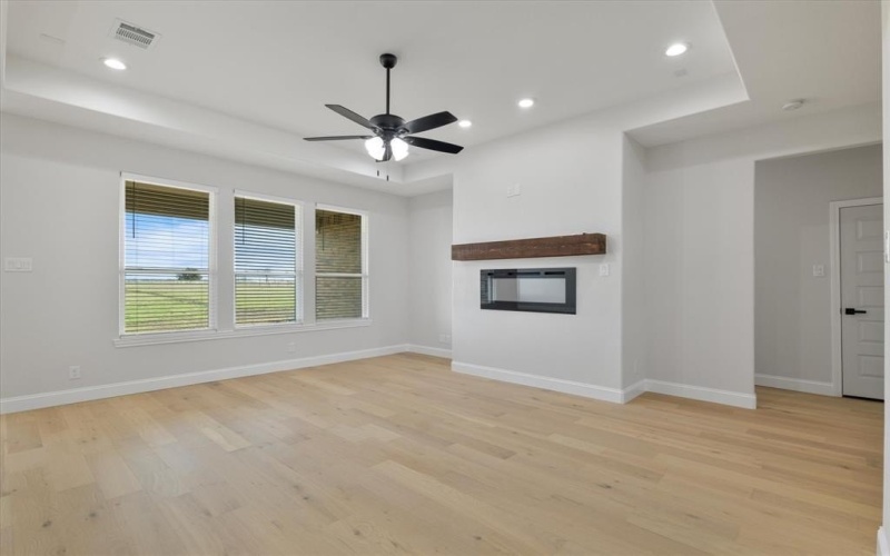 4037 Cr-405, Alvarado, TX 76009, 4 Bedrooms Bedrooms, ,2 BathroomsBathrooms,Residential,For Sale,4037 Cr-405,20851451