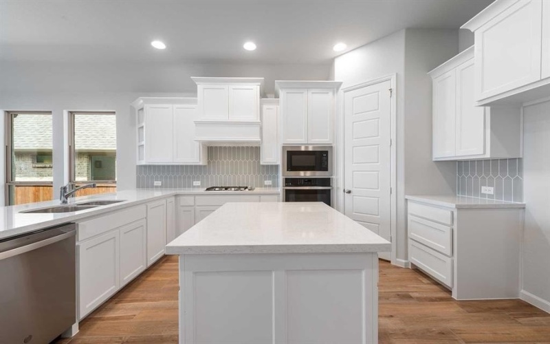 2915 Soaring Hills Drive, Forney, TX 75126, 3 Bedrooms Bedrooms, ,2 BathroomsBathrooms,Residential,For Sale,2915 Soaring Hills Drive,20853750