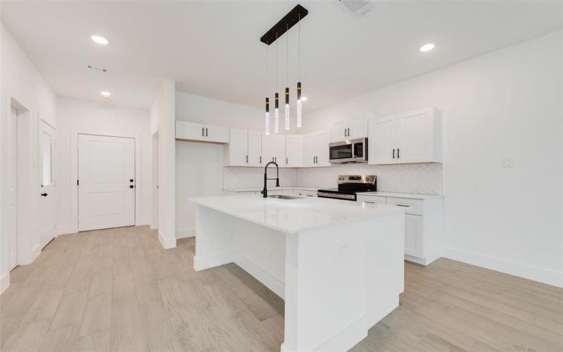 1426 Evans Avenue, Fort Worth, TX 76104, 3 Bedrooms Bedrooms, ,2 BathroomsBathrooms,Residential,For Sale,1426 Evans Avenue,20851467