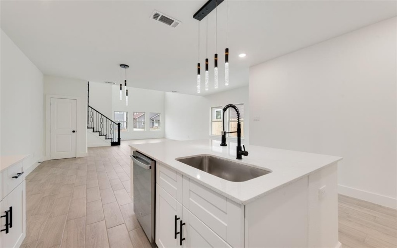 1426 Evans Avenue, Fort Worth, TX 76104, 3 Bedrooms Bedrooms, ,2 BathroomsBathrooms,Residential,For Sale,1426 Evans Avenue,20851467