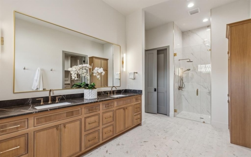 10 Catalonia Drive, Westlake, TX 76262, 4 Bedrooms Bedrooms, ,5 BathroomsBathrooms,Residential,For Sale,10 Catalonia Drive,20851468