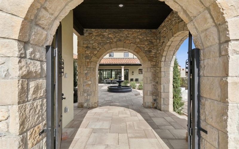 10 Catalonia Drive, Westlake, TX 76262, 4 Bedrooms Bedrooms, ,5 BathroomsBathrooms,Residential,For Sale,10 Catalonia Drive,20851468