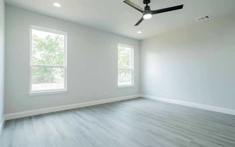 646 County Road 4109, Greenville, TX 75401, 4 Bedrooms Bedrooms, ,5 BathroomsBathrooms,Residential,For Sale,646 County Road 4109,20851502