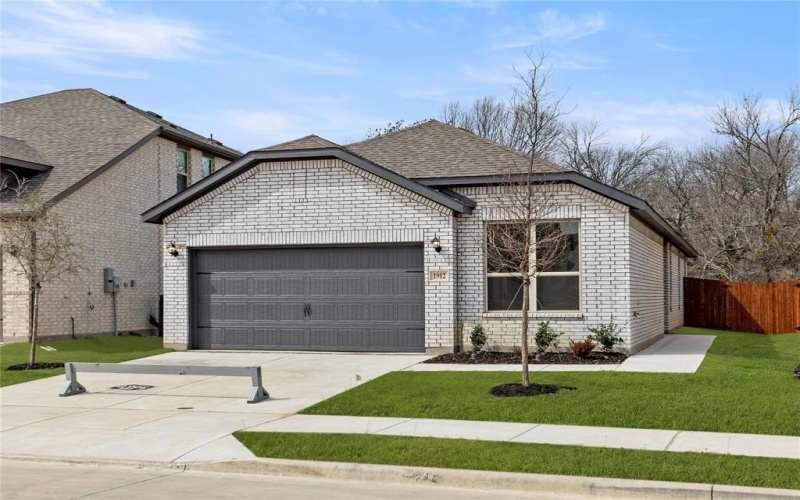 1912 Iris, Melissa, TX 75454, 3 Bedrooms Bedrooms, ,2 BathroomsBathrooms,Residential,For Sale,1912 Iris,20851507