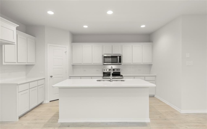1810 Iris Road, Melissa, TX 75454, 3 Bedrooms Bedrooms, ,2 BathroomsBathrooms,Residential,For Sale,1810 Iris Road,20851519