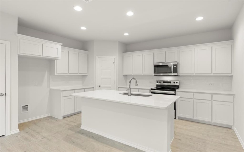 1810 Iris Road, Melissa, TX 75454, 3 Bedrooms Bedrooms, ,2 BathroomsBathrooms,Residential,For Sale,1810 Iris Road,20851519