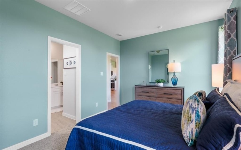 213 TYLER Street, Grandview, TX 76050, 4 Habitaciones Habitaciones , ,2 BañosBaños,Residential,En Venta,213 TYLER Street,20853830