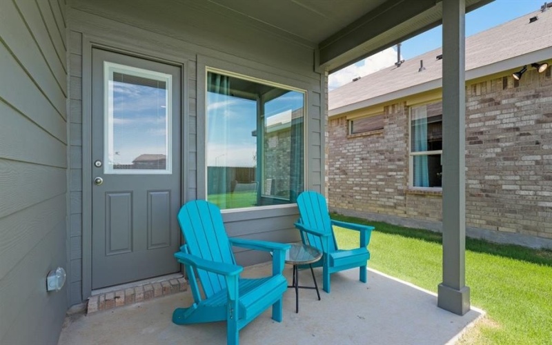 213 TYLER Street, Grandview, TX 76050, 4 Habitaciones Habitaciones , ,2 BañosBaños,Residential,En Venta,213 TYLER Street,20853830