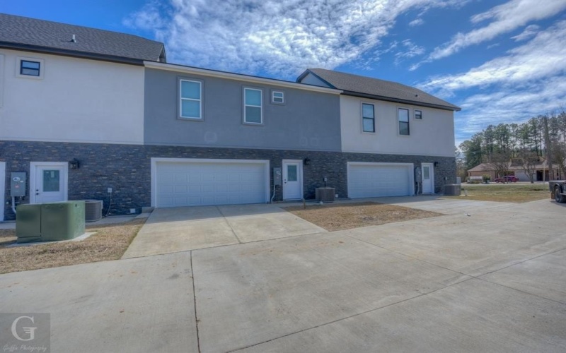 9448 Ferrara Drive, Shreveport, LA 71118, 3 Bedrooms Bedrooms, ,3 BathroomsBathrooms,Residential,For Sale,9448 Ferrara Drive,20851595