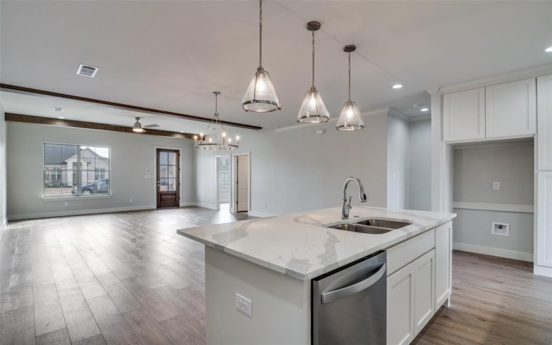 608 Prosperity Trail, Rockwall, TX 75087, 3 Bedrooms Bedrooms, ,3 BathroomsBathrooms,Residential,For Sale,608 Prosperity Trail,20853845