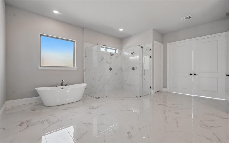 309 Stoney Creek Boulevard, Sunnyvale, TX 75182, 5 Habitaciones Habitaciones , ,5 BañosBaños,Residential,En Venta,309 Stoney Creek Boulevard,20851913