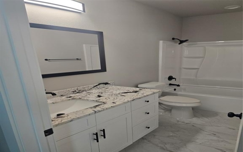 102 Jarrett Street, Waxahachie, TX 75165, 3 Bedrooms Bedrooms, ,2 BathroomsBathrooms,Residential,For Sale,102 Jarrett Street,20854252