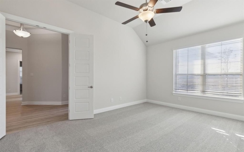 1020 Desert Rose Lane, Crowley, TX 76036, 4 Bedrooms Bedrooms, ,5 BathroomsBathrooms,Residential,For Sale,1020 Desert Rose Lane,20854271