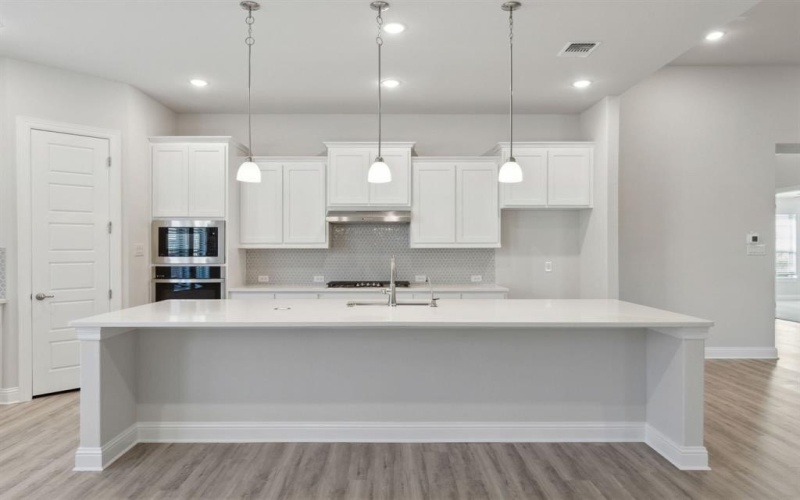 1020 Desert Rose Lane, Crowley, TX 76036, 4 Bedrooms Bedrooms, ,5 BathroomsBathrooms,Residential,For Sale,1020 Desert Rose Lane,20854271