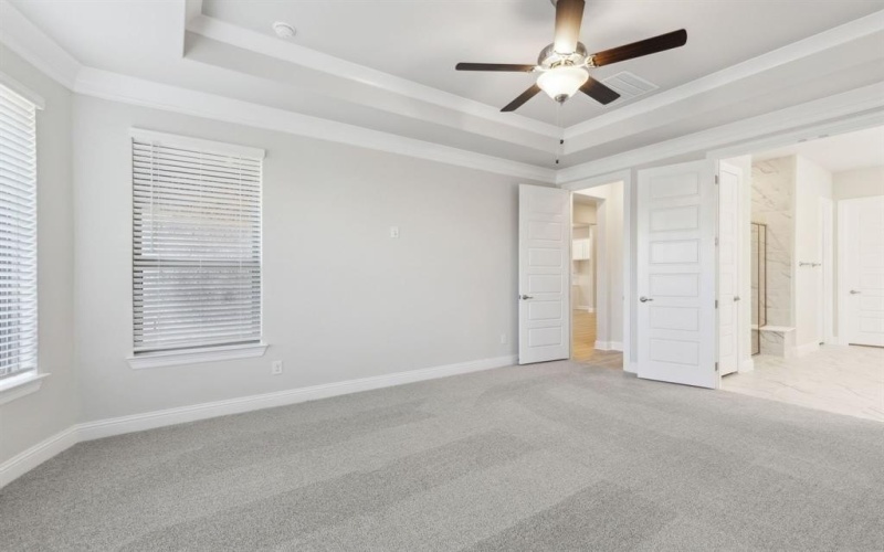 1020 Desert Rose Lane, Crowley, TX 76036, 4 Bedrooms Bedrooms, ,5 BathroomsBathrooms,Residential,For Sale,1020 Desert Rose Lane,20854271