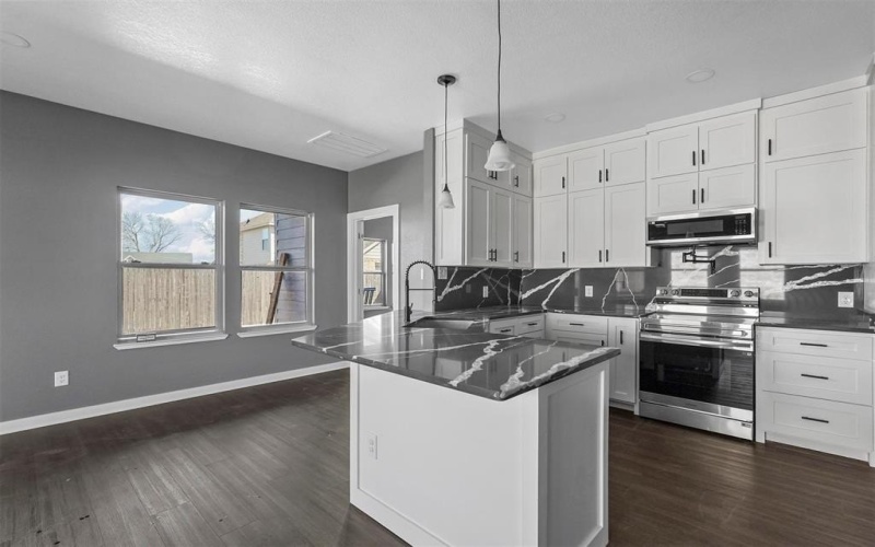 2025 Meadow Park Drive, Princeton, TX 75407, 4 Habitaciones Habitaciones , ,3 BañosBaños,Residential,En Venta,2025 Meadow Park Drive,20852080