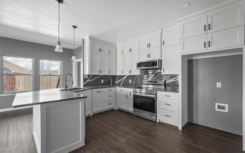 2025 Meadow Park Drive, Princeton, TX 75407, 4 Habitaciones Habitaciones , ,3 BañosBaños,Residential,En Venta,2025 Meadow Park Drive,20852080
