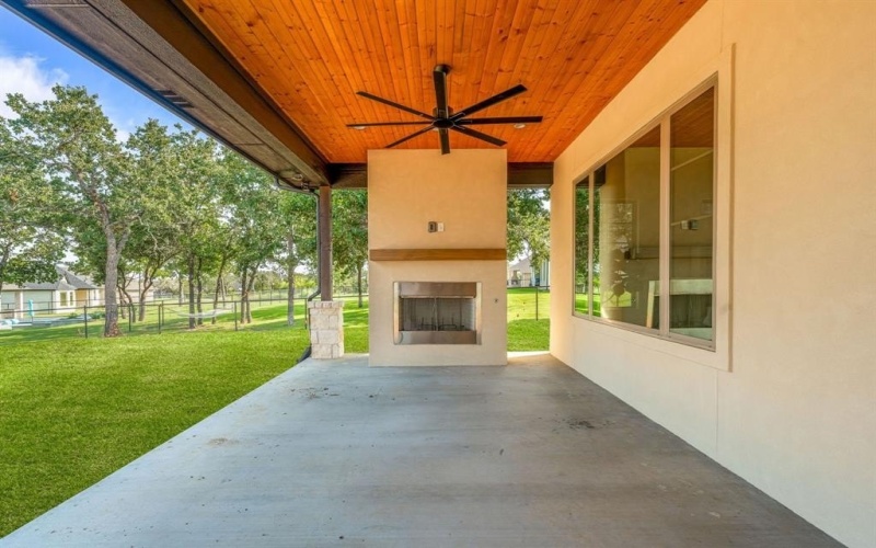 4009 Pinnacle Ridge, Granbury, TX 76049, 3 Bedrooms Bedrooms, ,3 BathroomsBathrooms,Residential,For Sale,4009 Pinnacle Ridge,20856795