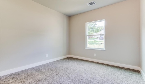 1209 W Johnson Street, Denison, TX 75020, 4 Bedrooms Bedrooms, ,2 BathroomsBathrooms,Residential Lease,For Rent,1209 W Johnson Street,20856796