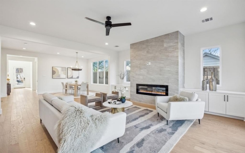 8635 Angora Street, Dallas, TX 75218, 4 Bedrooms Bedrooms, ,5 BathroomsBathrooms,Residential,For Sale,8635 Angora Street,20857142
