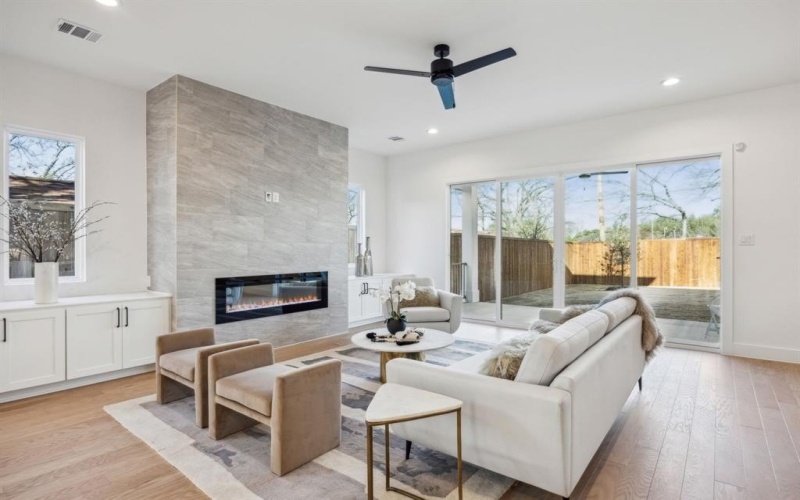 8635 Angora Street, Dallas, TX 75218, 4 Bedrooms Bedrooms, ,5 BathroomsBathrooms,Residential,For Sale,8635 Angora Street,20857142