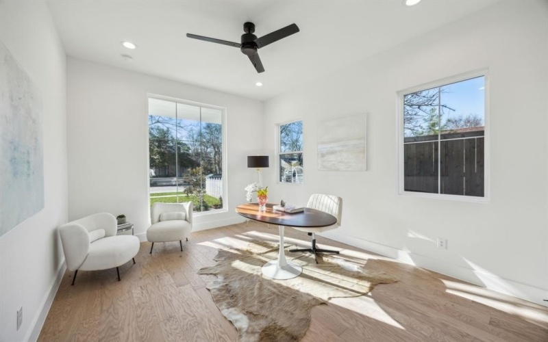 8635 Angora Street, Dallas, TX 75218, 4 Bedrooms Bedrooms, ,5 BathroomsBathrooms,Residential,For Sale,8635 Angora Street,20857142